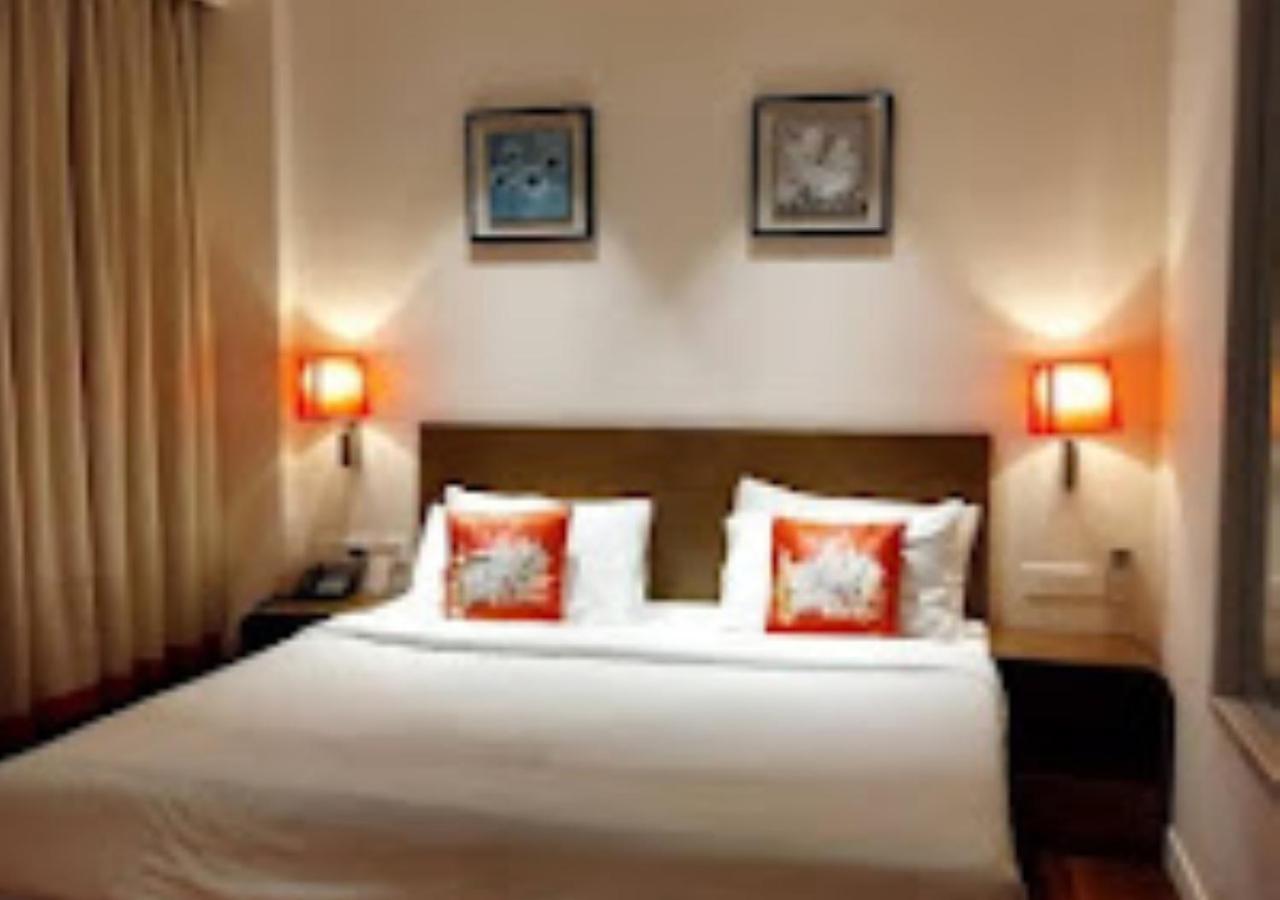 Hotel Le Lotus Grand Kakarmatha Bagian luar foto